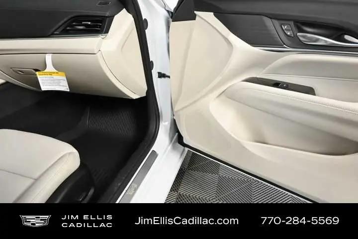 2025 Cadillac CT4 Premium Luxury RWD