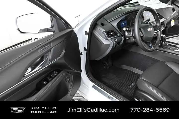 2025 Cadillac CT4 Premium Luxury RWD
