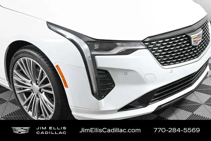 2025 Cadillac CT4 Premium Luxury RWD