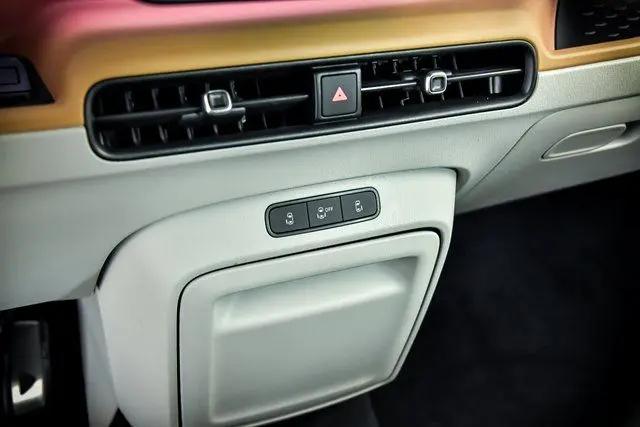 2025 Volkswagen ID. Buzz 1st Edition with 4MOTION