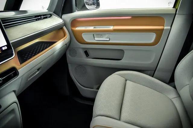 2025 Volkswagen ID. Buzz 1st Edition with 4MOTION