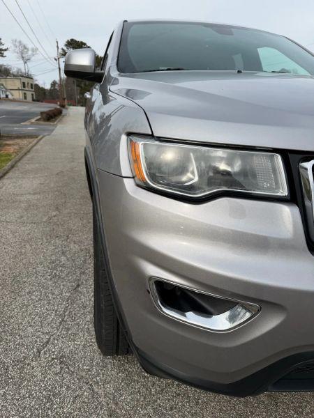 2018 Jeep Grand Cherokee Laredo E 4x4