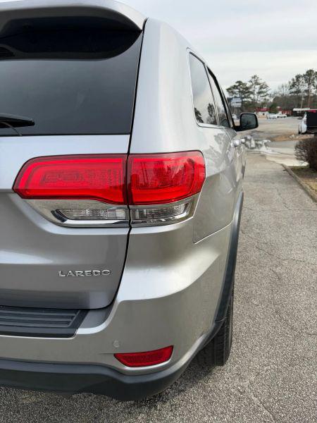 2018 Jeep Grand Cherokee Laredo E 4x4