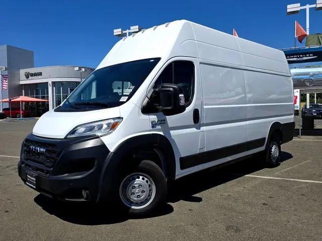 2025 Ram ProMaster Step Van Super High Roof 159" WB EXT