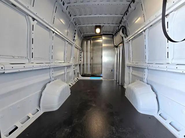 2025 Ram ProMaster Step Van Super High Roof 159" WB EXT