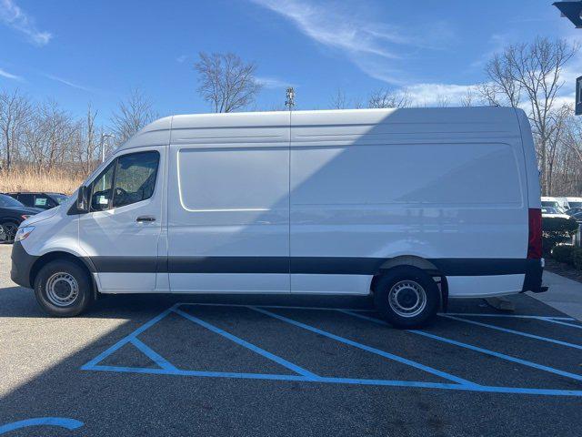 2025 Mercedes-Benz Sprinter 2500 Cargo 170 WB