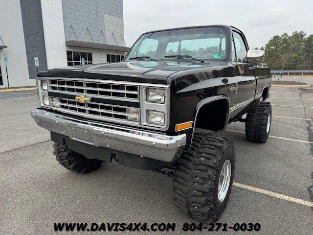 1987 Chevrolet 1 Ton Squarebody Custom Deluxe 4x4