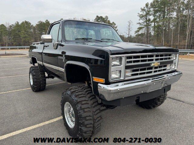 1987 Chevrolet 1 Ton Squarebody Custom Deluxe 4x4