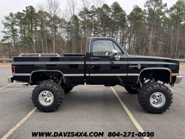 1987 Chevrolet 1 Ton Squarebody Custom Deluxe 4x4