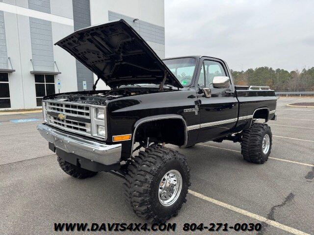 1987 Chevrolet 1 Ton Squarebody Custom Deluxe 4x4