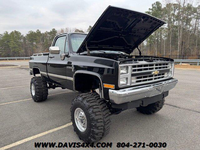 1987 Chevrolet 1 Ton Squarebody Custom Deluxe 4x4