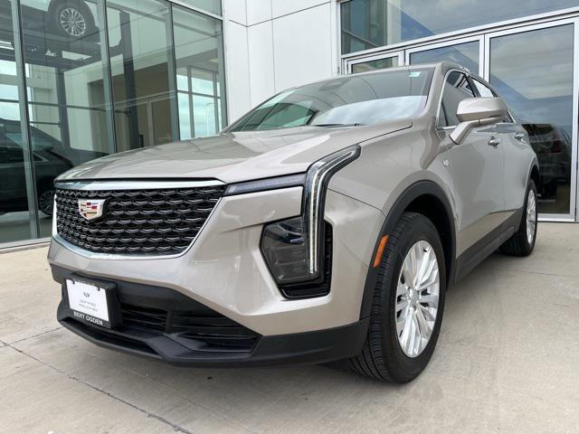 2024 Cadillac XT4 FWD Luxury