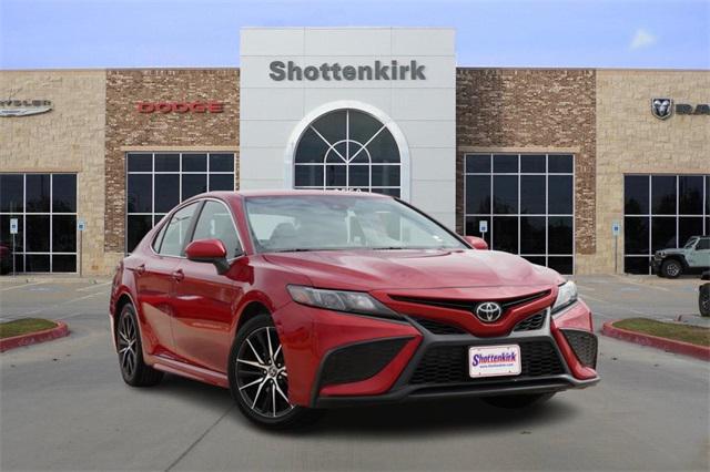 2021 Toyota Camry SE