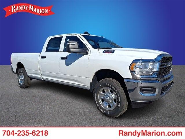 2023 RAM 2500 Big Horn Crew Cab 4x4 64 Box