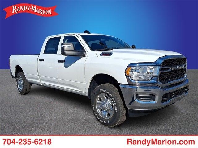 2023 RAM 2500 Big Horn Crew Cab 4x4 64 Box