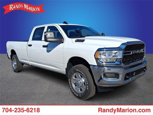 2023 RAM 2500 Big Horn Crew Cab 4x4 64 Box