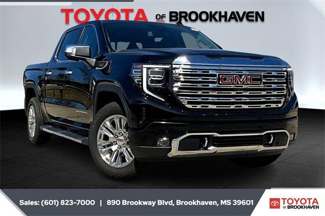 2023 GMC Sierra 1500 4WD Crew Cab Short Box Denali