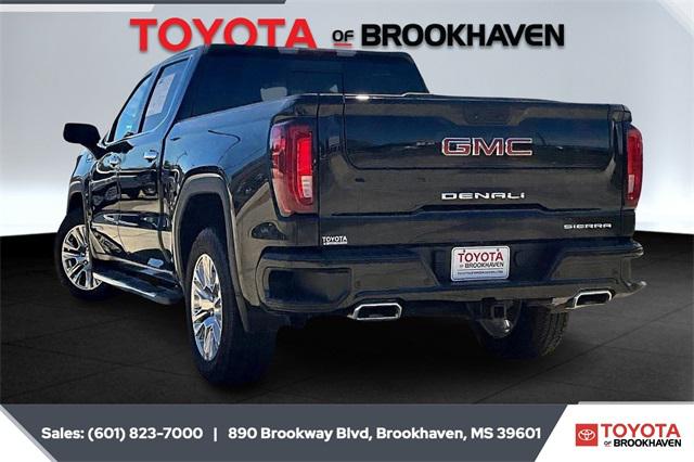 2023 GMC Sierra 1500 4WD Crew Cab Short Box Denali