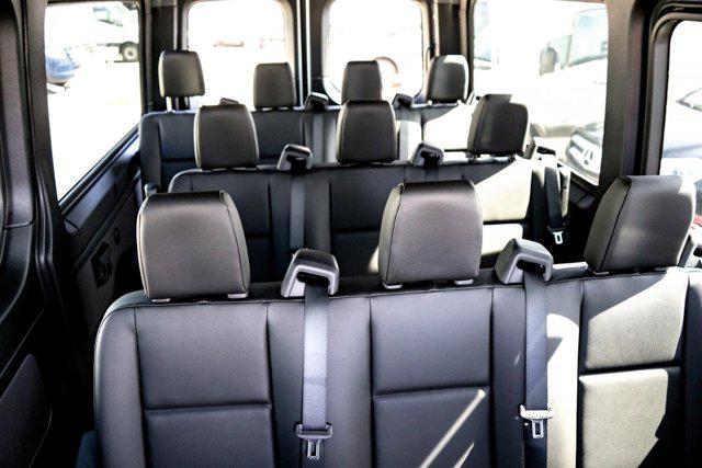 2025 Mercedes-Benz Sprinter 2500 Standard Roof 4-Cyl Diesel HO