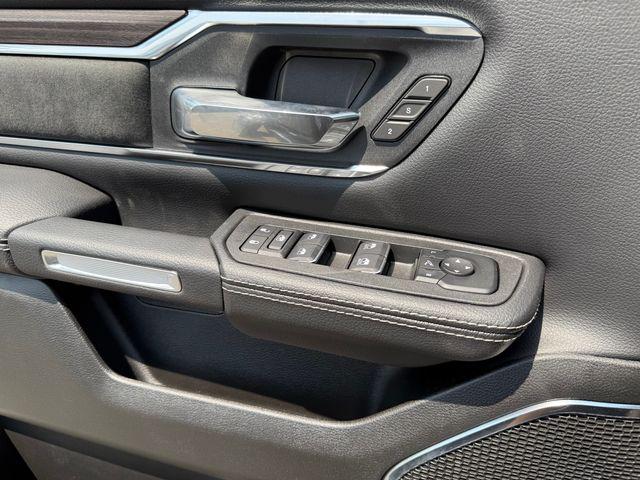 2025 Ram 1500 Laramie Crew Cab 4x4 5'7" Box