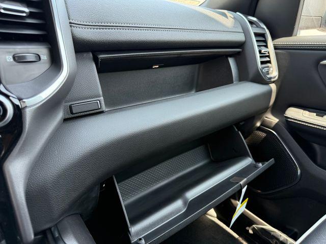 2025 Ram 1500 Laramie Crew Cab 4x4 5'7" Box