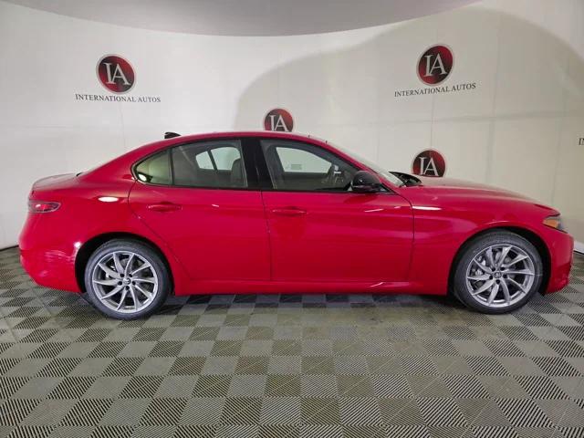 2025 Alfa Romeo Giulia GIULIA AWD 2025 Alfa Romeo Giulia GIULIA AWD