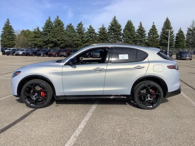 2025 Alfa Romeo Stelvio STELVIO AWD