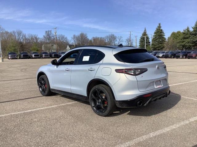 2025 Alfa Romeo Stelvio STELVIO AWD