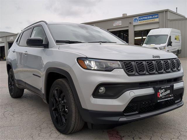 2025 Jeep Compass COMPASS LATITUDE 4X4
