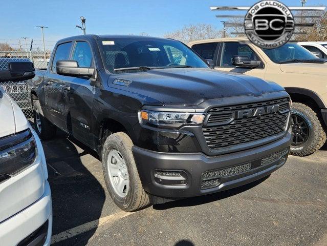 2025 RAM Ram 1500 RAM 1500 TRADESMAN CREW CAB 4X4 57 BOX