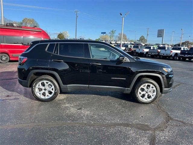 2025 Jeep Compass COMPASS SPORT 4X4