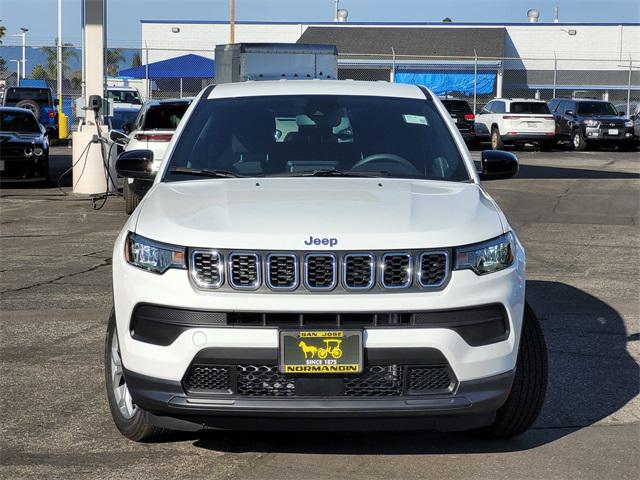 2025 Jeep Compass COMPASS SPORT 4X4