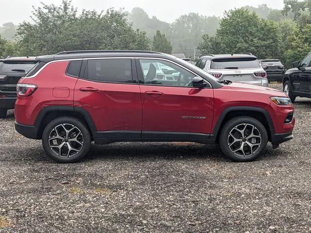2025 Jeep Compass COMPASS LIMITED 4X4