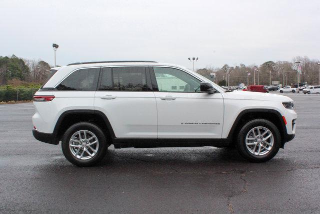 2025 Jeep Grand Cherokee GRAND CHEROKEE LAREDO X 4X4