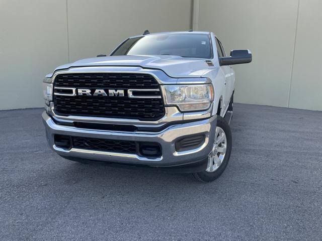 2022 RAM 3500 Big Horn Crew Cab 4x4 8 Box