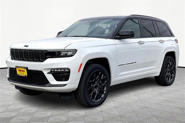 2025 Jeep Grand Cherokee GRAND CHEROKEE SUMMIT RESERVE 4X4