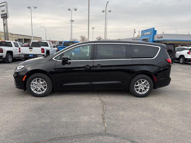 2025 Chrysler Pacifica PACIFICA SELECT
