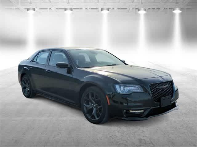 2022 Chrysler 300 S 2022 Chrysler 300 S