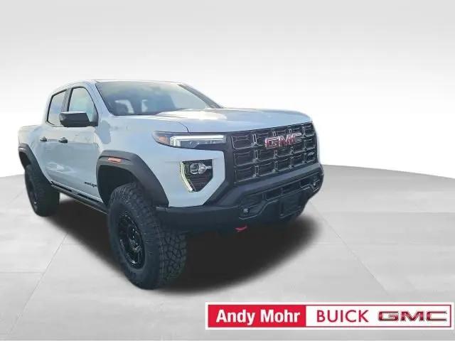 2025 GMC Canyon 4WD AT4