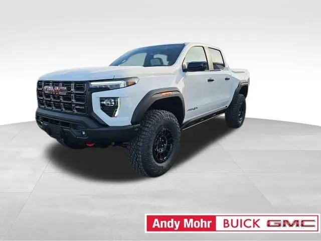 2025 GMC Canyon 4WD AT4