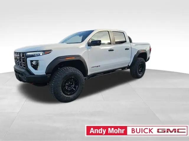 2025 GMC Canyon 4WD AT4