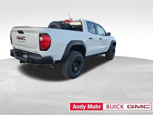 2025 GMC Canyon 4WD AT4