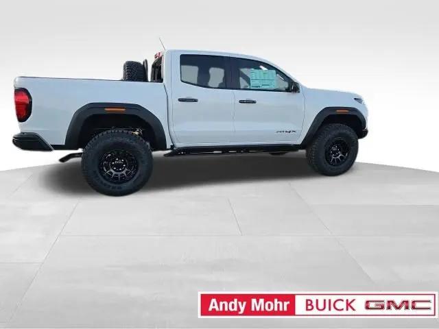 2025 GMC Canyon 4WD AT4