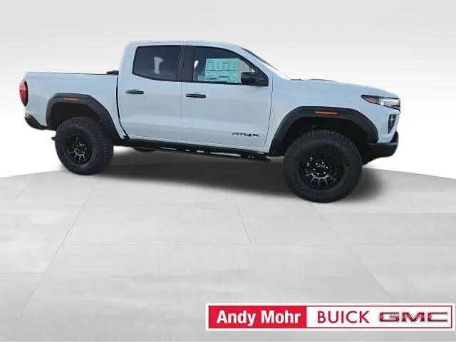 2025 GMC Canyon 4WD AT4