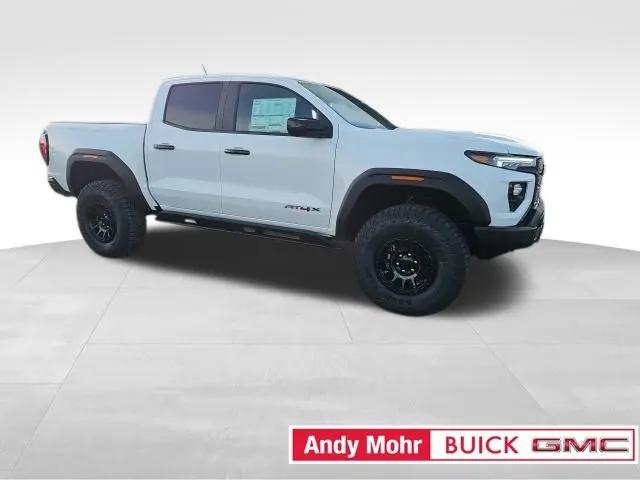 2025 GMC Canyon 4WD AT4