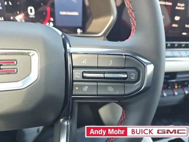 2025 GMC Canyon 4WD AT4