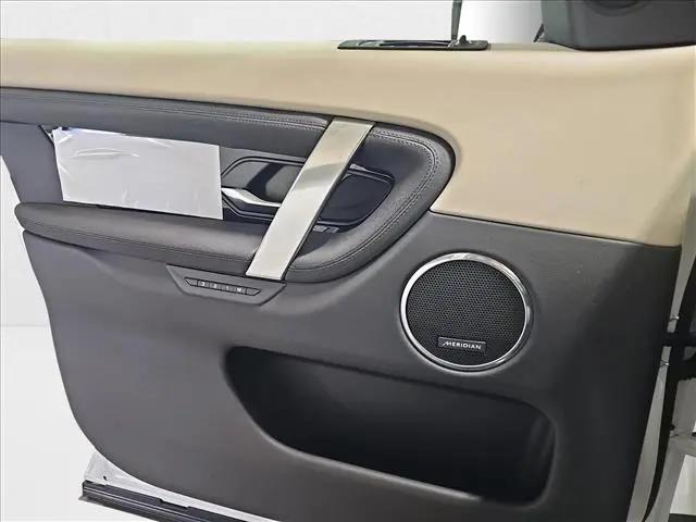 2025 Land Rover Discovery Sport S