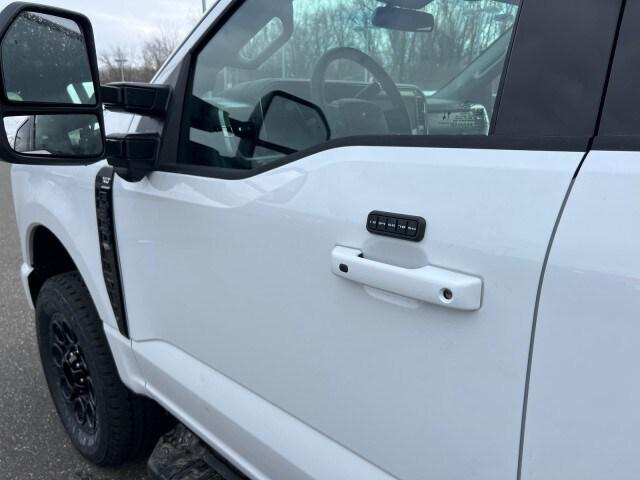 2025 Ford F-350 XLT