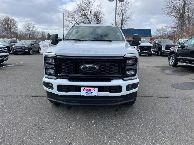 2025 Ford F-350 XLT
