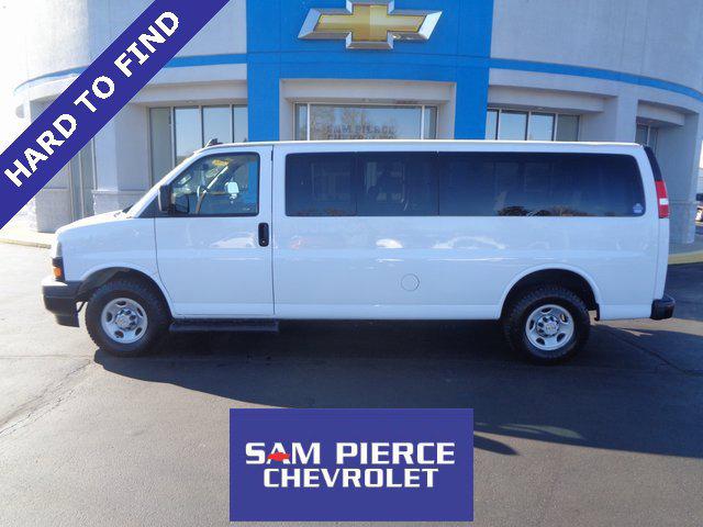 2022 Chevrolet Express Passenger RWD 3500 Extended Wheelbase LS for sale in Daleville, IN